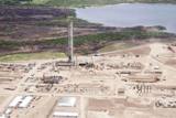 Pulp mill under construction by the Botnia company on the banks of the Uruguay River - Guillermo Robles. Pulp mill under construction by the Botnia company on the banks of the Uruguay River - Guillermo Robles.