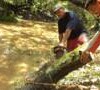 Clean-up work in the rivers of the Lower Lempa River Basin. - Edgardo Ayala/IPS